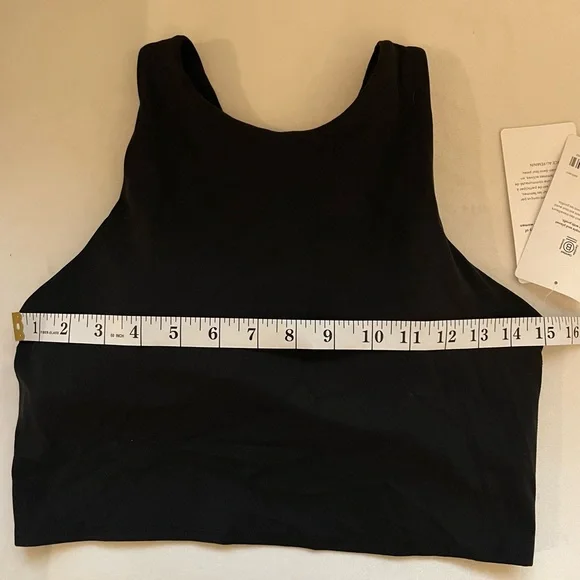 NWT ATHLETA Conscious Crop Top A-C in Black Size M - Picture 3 of 10